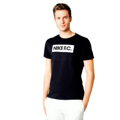 T-Shirt Nike F.C. Essentials