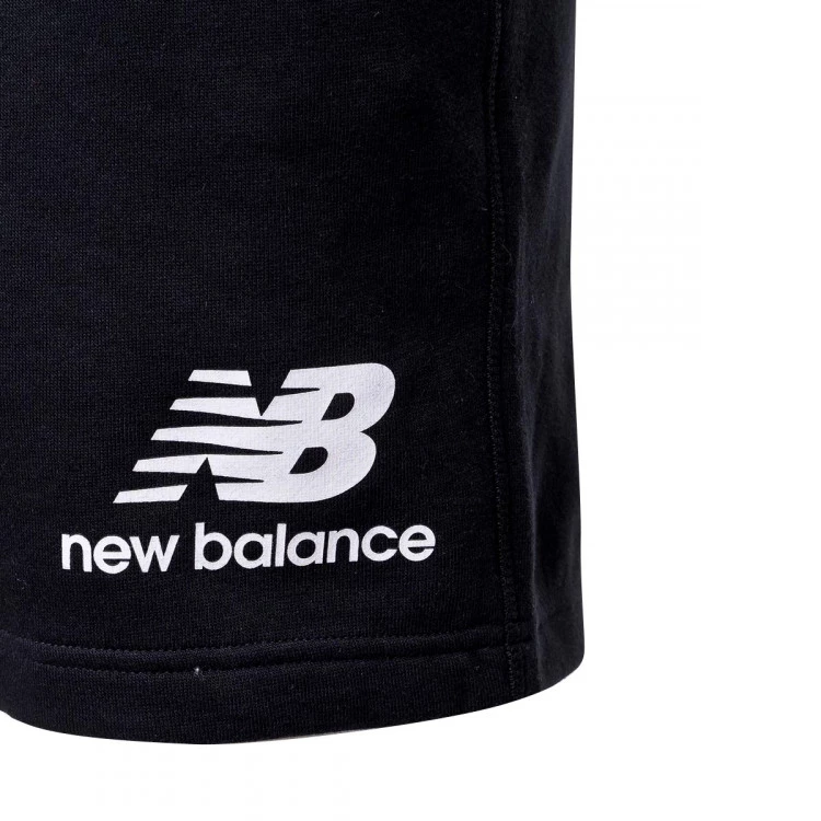 pantalon-corto-new-balance-essentials-stacked-logo-negro-2
