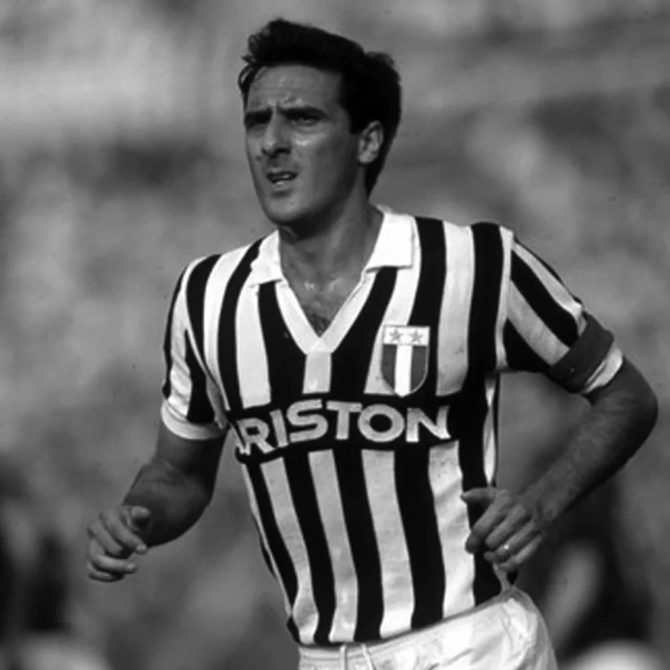 camiseta-copa-juventus-fc-1984-85-retro-black-white-8