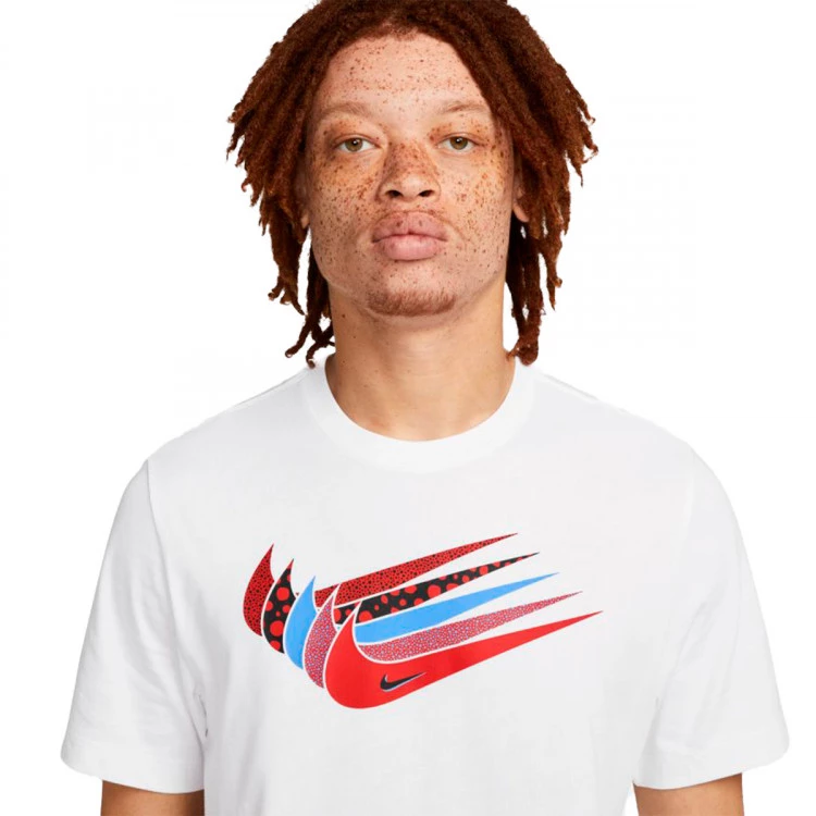 camiseta-nike-nsw-12-mo-swoosh-fz-white-habanero-red-3