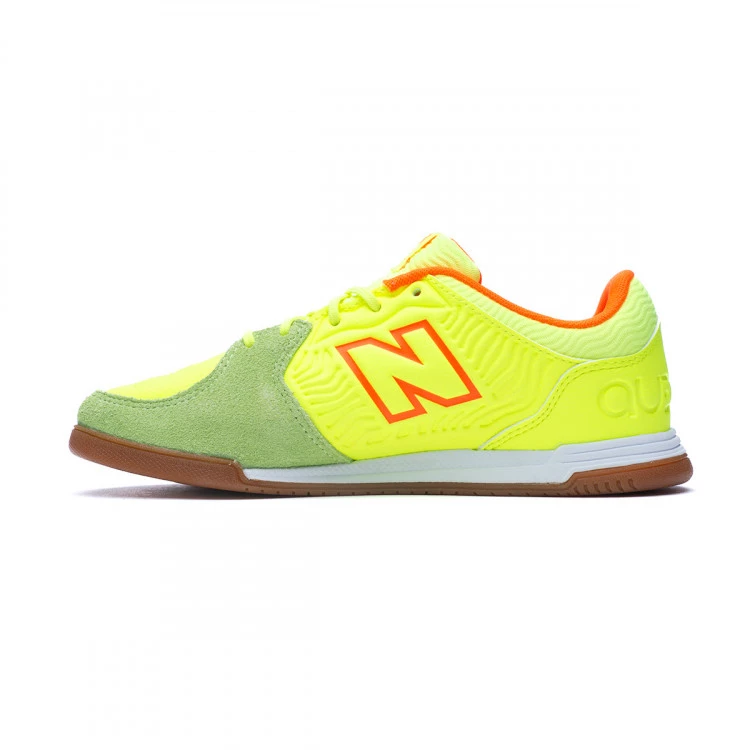 zapatilla-new-balance-audazo-v5-command-sala-nino-hi-lite-2