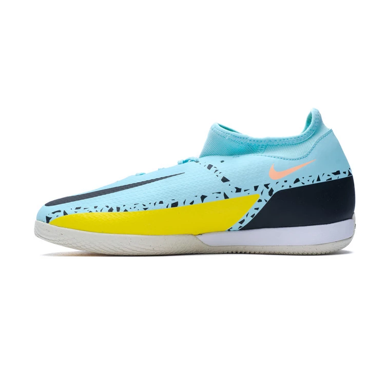 zapatilla-nike-phantom-gt2-academy-df-ic-glacier-ice-black-yellow-strike-2
