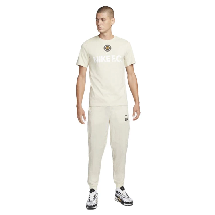 pantalon-largo-nike-nike-fc-wc-wvn-pant-rattansummit-whiteblack-5