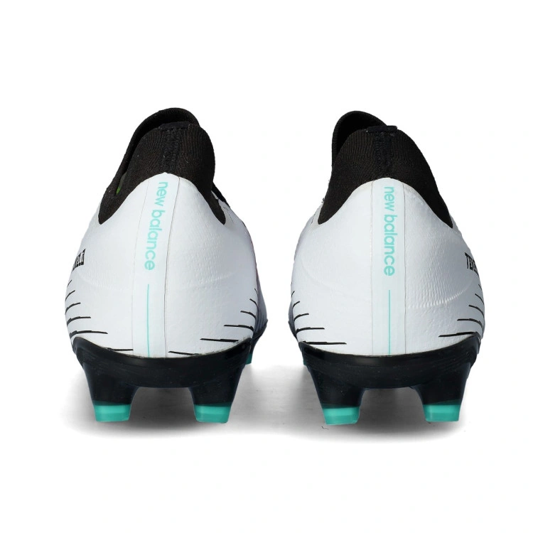 bota-new-balance-tekela-magia-low-laced-fg-v4-blanco-4