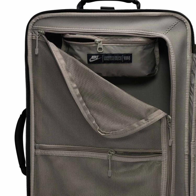 maleta-nike-cabina-fiftyone-41l-black-4