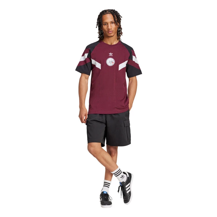 camiseta-adidas-ajax-fanswear-2024-2025-maroon-3
