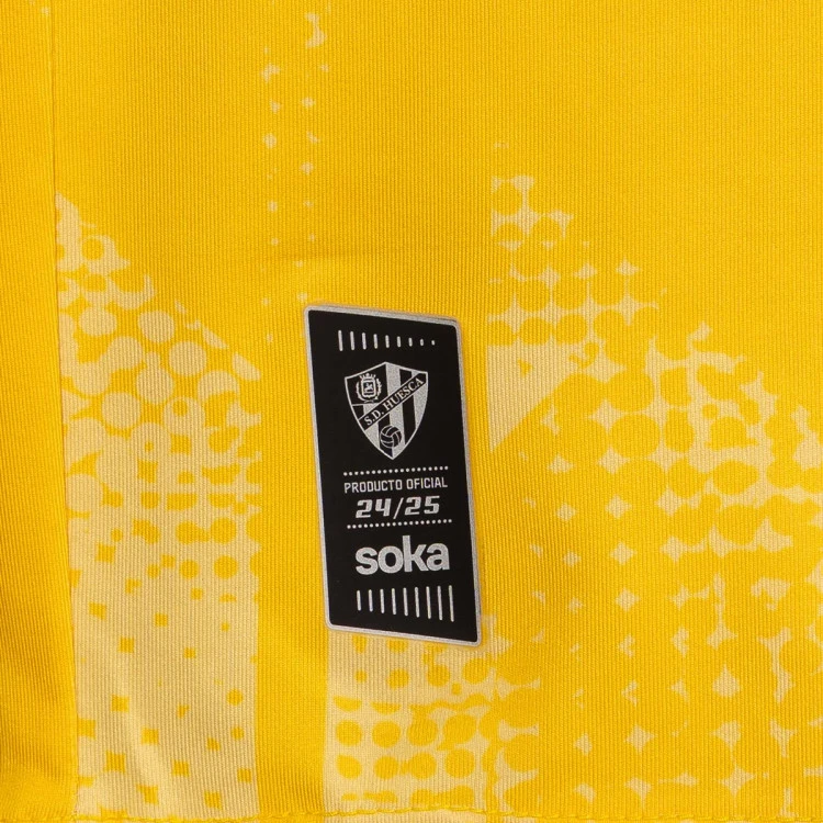 camiseta-soka-sociedad-deportiva-huesca-cuarta-equipacion-portero-2024-2025-banana-yellow-7