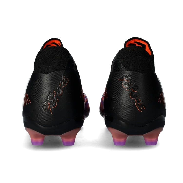 bota-puma-future-8-ultimate-ag-black-white-glowing-red-4