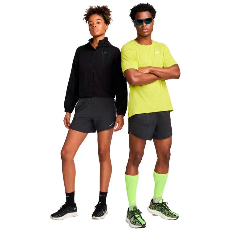 pantalon-corto-nike-stride-black-6