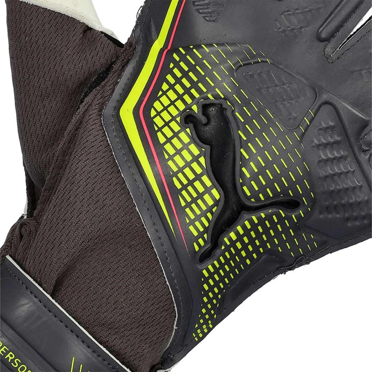 guantes-puma-ultra-play-flat-matte-aged-silver-yellow-alert-4