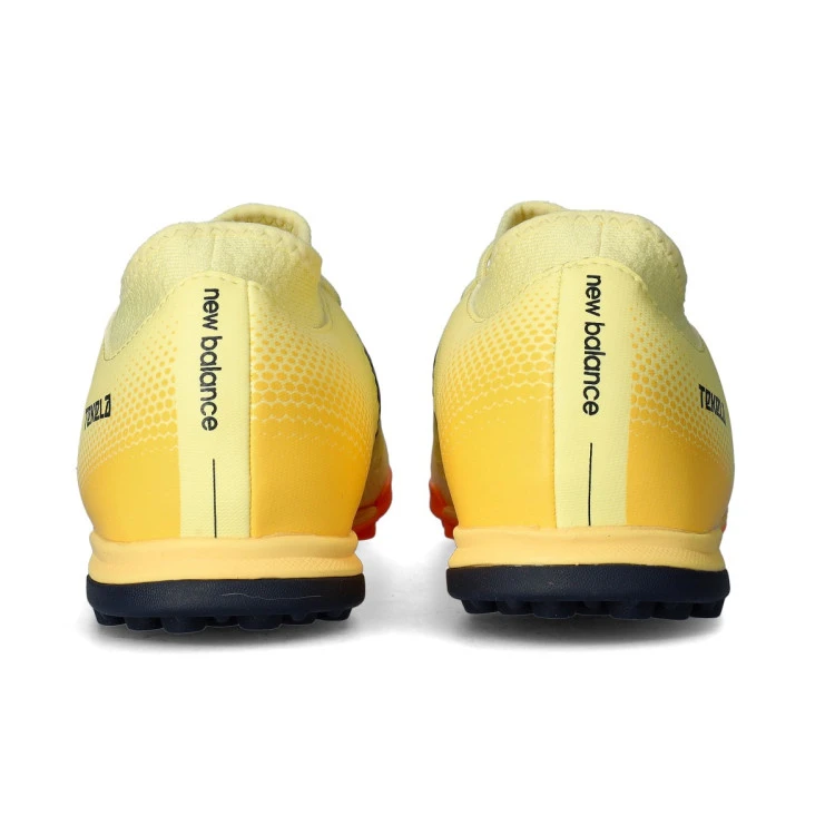bota-new-balance-tekela-magique-tf-v4-naranja-4