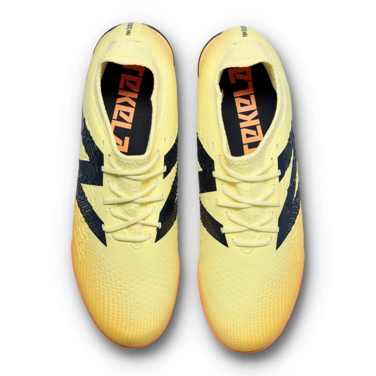 bota-new-balance-tekela-magique-tf-v4-naranja-5