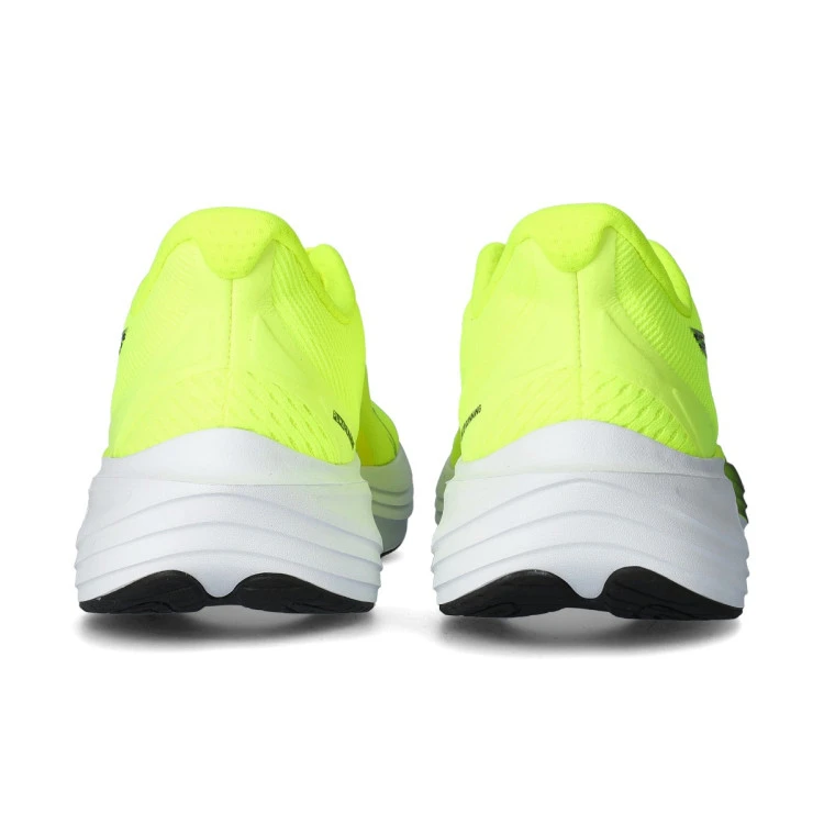 1743549055zapatilla-puma-darter-pro-amarillo-4