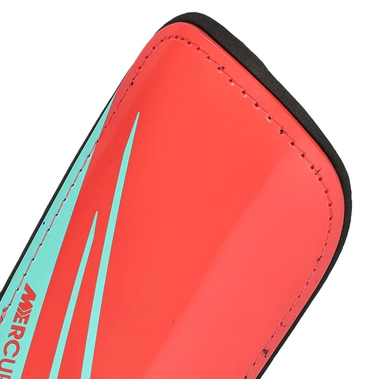 espinillera-nike-mercurial-hartschale-rojo-2