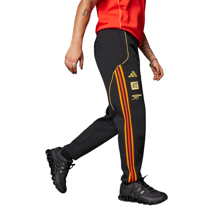 pantalon-largo-adidas-arsenal-fc-fanswear-nts-radio-black-3