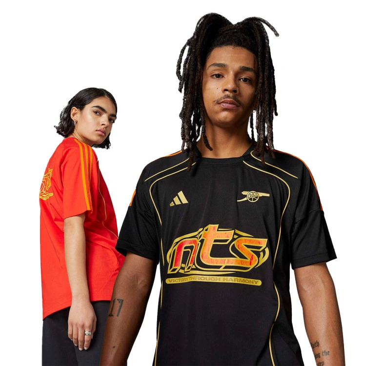 camiseta-adidas-arsenal-fc-fanswear-nts-radio-black-2