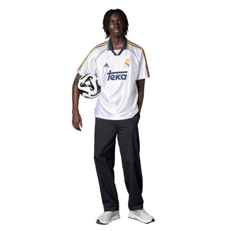 camiseta-adidas-real-madrid-edicion-especial-1999-2000-white-7