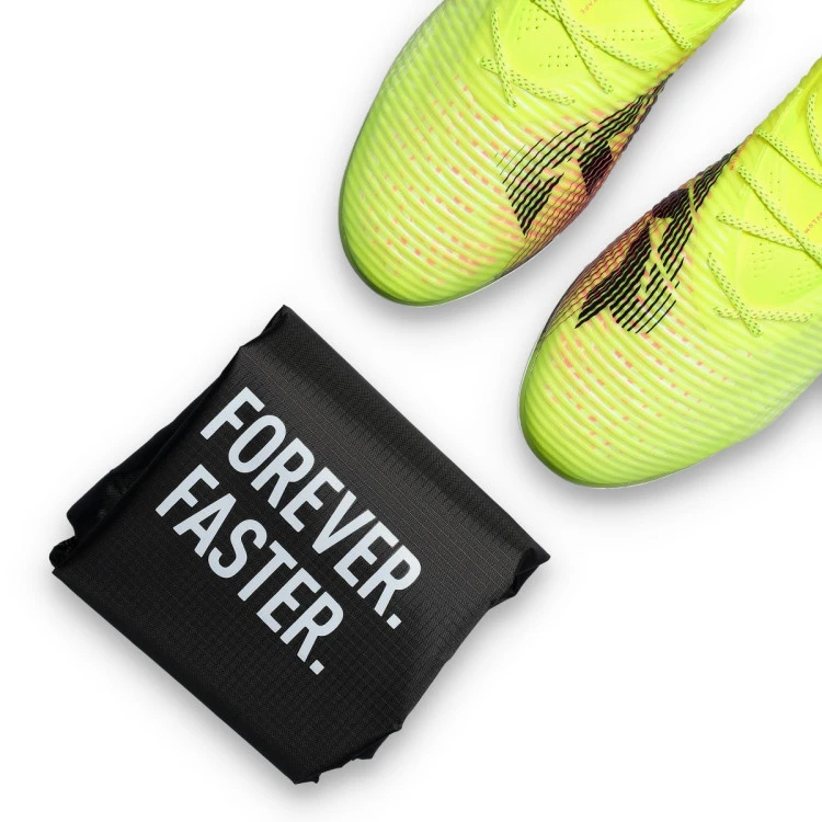 bota-puma-future-8-ultimate-ag-yellow-alert-puma-black-sun-struck-6