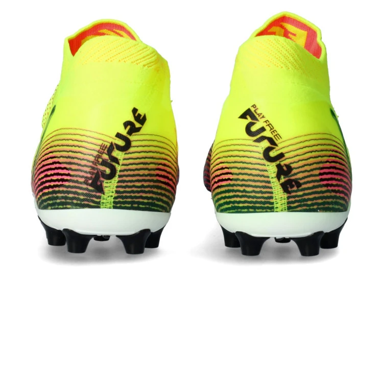bota-puma-future-8-ultimate-mg-yellow-alert-puma-black-sun-struck-4