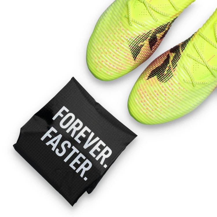 bota-puma-future-8-ultimate-fg-mujer-yellow-alert-puma-black-sun-struck-6