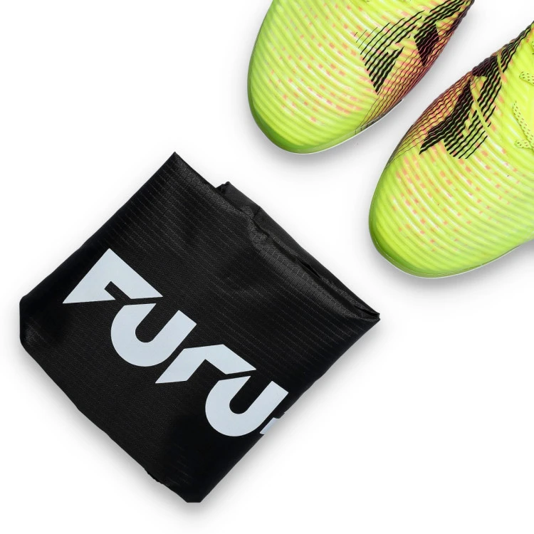 bota-puma-future-8-ultimate-ag-mujer-yellow-alert-puma-black-sun-struck-6