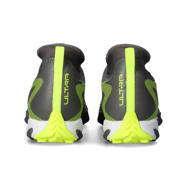 bota-puma-ultra-5-match-ll-turf-mid-nino-plata-4