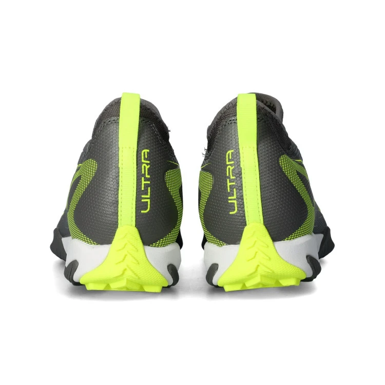 bota-puma-ultra-5-match-turf-mid-nino-plata-4