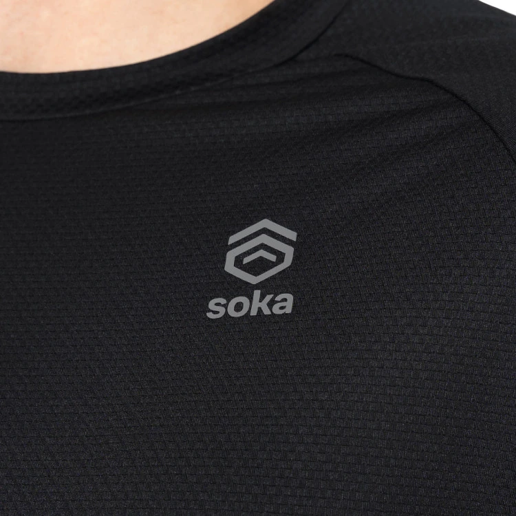 camiseta-soka-performance-move-negro-2