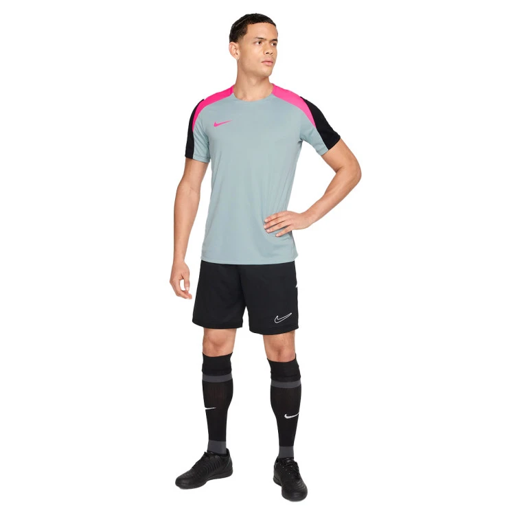 camiseta-nike-dri-fit-strike-ocean-cube-black-hyper-pink-hyper-pink-3