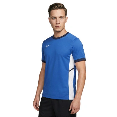 T-Shirt Academy 25
