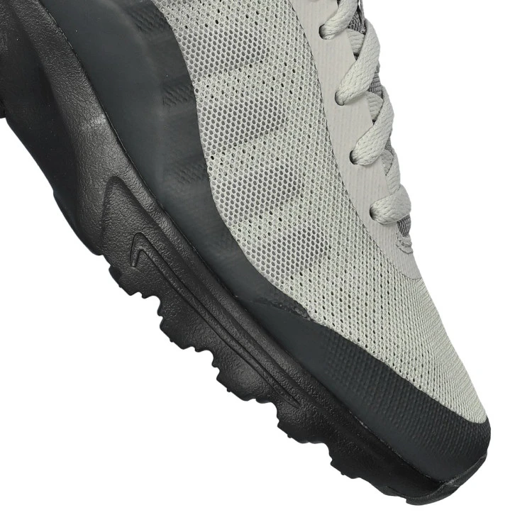 zapatilla-nike-air-max-invigor-negro-6