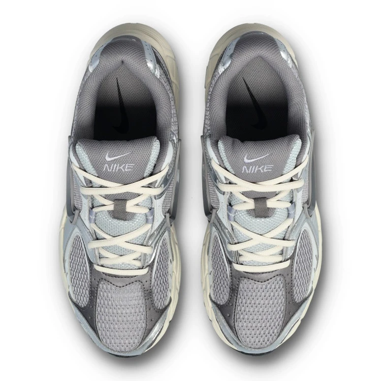 zapatilla-nike-v5-gris-4