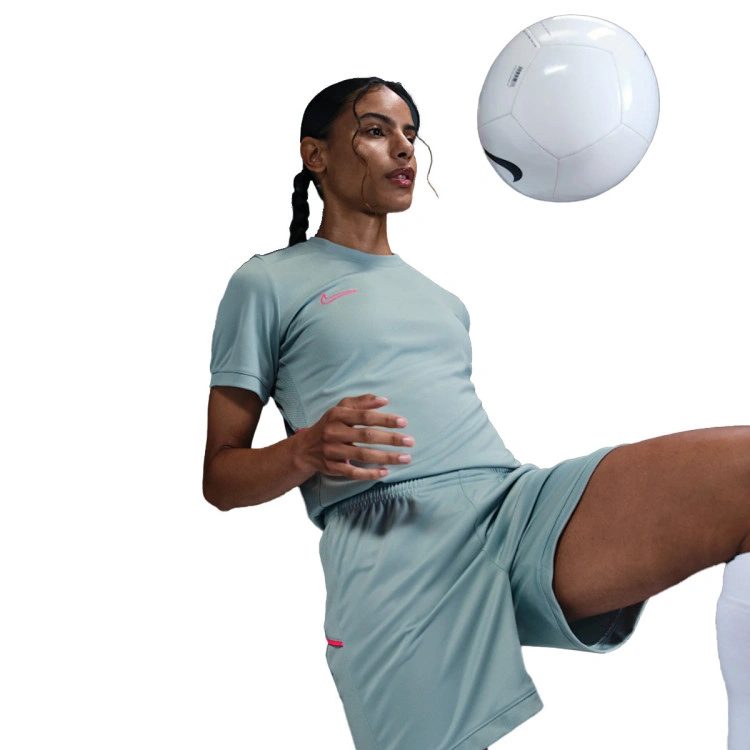 camiseta-nike-academy-25-mujer-ocean-cube-black-hyper-pink-hyper-pink-3