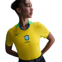 camiseta-nike-brasil-primera-equipacion-copa-america-femenina-2025-mujer-lightening-green-spark-green-spark-no-spnsr-n-4