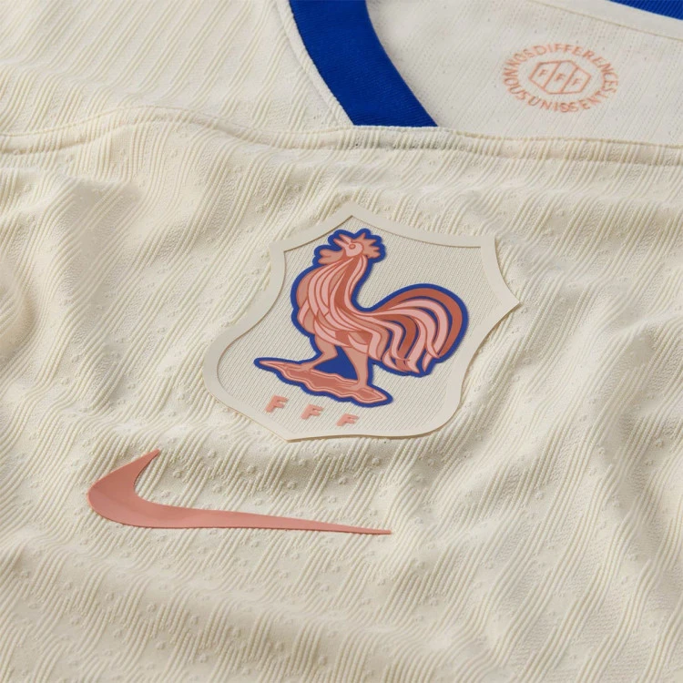 camiseta-nike-francia-segunda-equipacion-authentic-eurocopa-femenina-2025-pale-ivory-sail-bright-blue-lt-madder-root-no-3