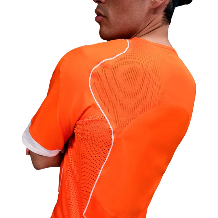 camiseta-nike-holanda-edicion-especial-reissue-safety-orange-white-white-3