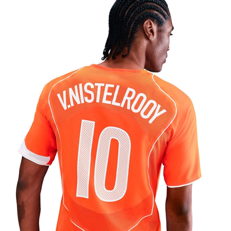 camiseta-nike-holanda-van-nistelrooy-edicion-especial-reissue-safety-orange-white-white-1