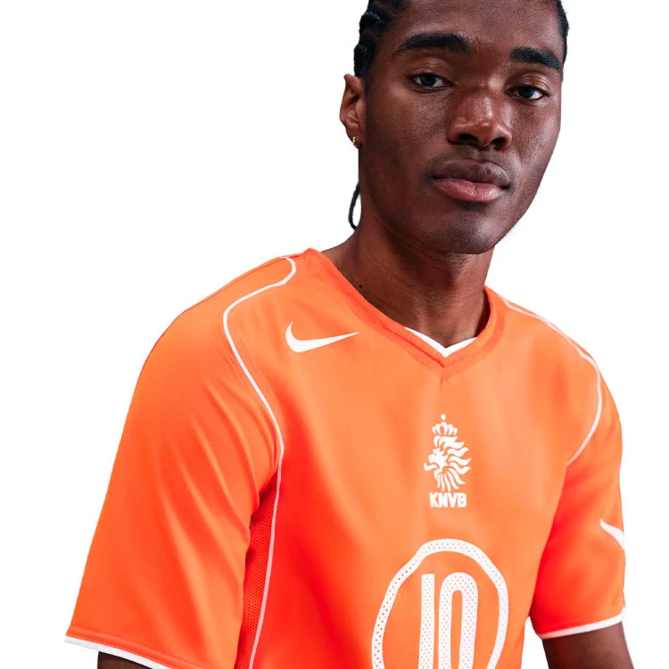 camiseta-nike-holanda-van-nistelrooy-edicion-especial-reissue-safety-orange-white-white-6