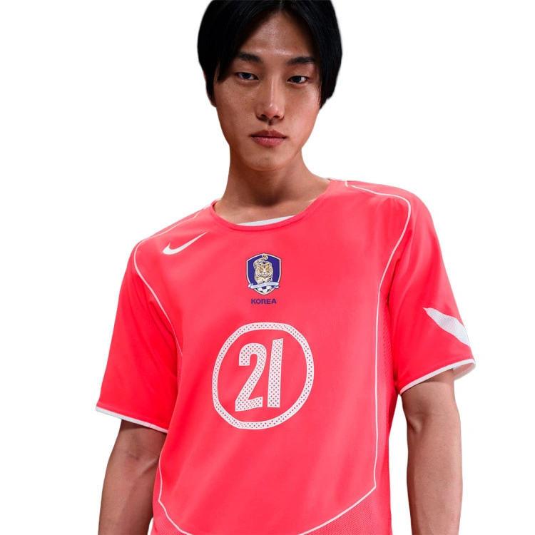 camiseta-nike-korea-ji-sung-park-edicion-especial-reissue-global-red-white-white-4