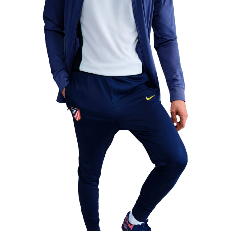chandal-nike-atletico-de-madrid-training-2025-2026-dark-purple-dust-binary-blue-vibrant-yellow-4