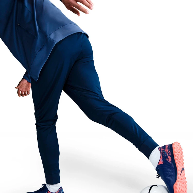 chandal-nike-atletico-de-madrid-training-2025-2026-dark-purple-dust-binary-blue-vibrant-yellow-5