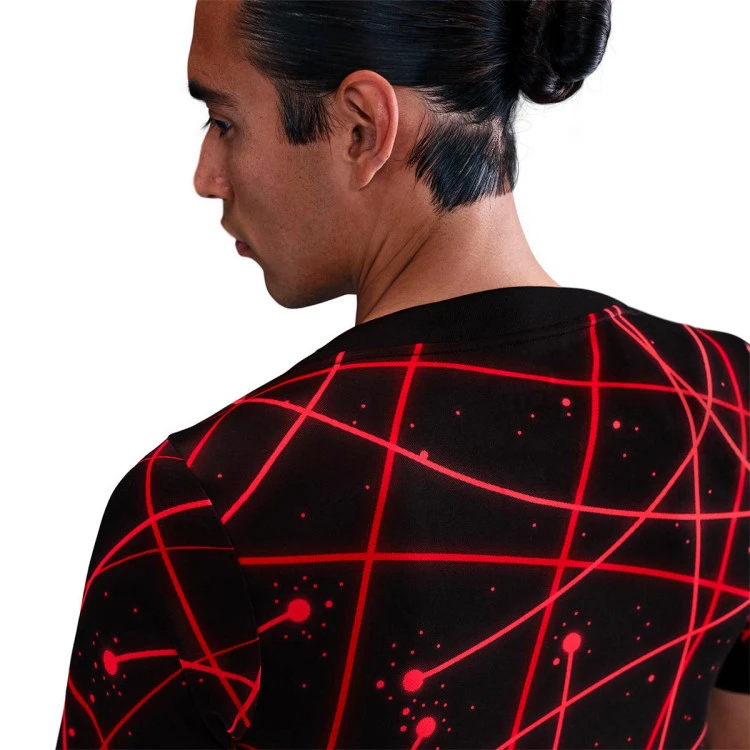 camiseta-nike-atletico-de-madrid-pre-match-mundial-clubes-2025-black-lt-crimson-university-red-lt-crimson-no-3