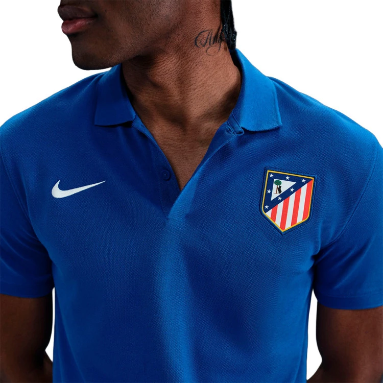 polo-nike-atletico-de-madrid-fanswear-2025-2026-game-royal-white-no-sponsor-plyr-5