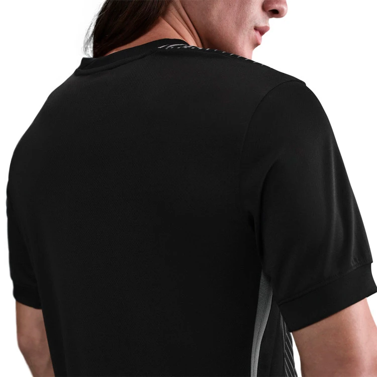 camiseta-nike-chelsea-fc-primera-equipacion-portero-2025-2026-black-smoke-grey-white-full-sponsor-5