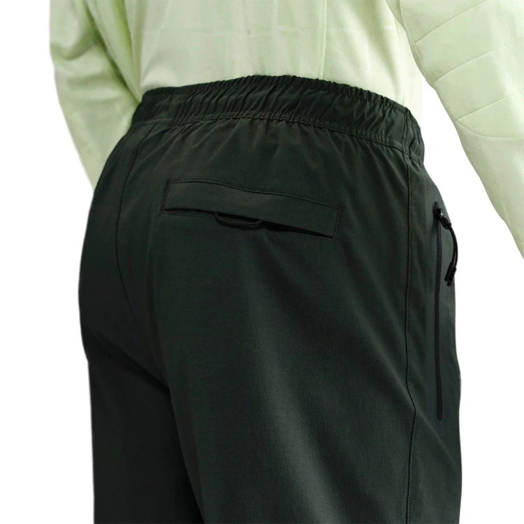 pantalon-largo-nike-chelsea-fc-fanswear-2025-2026-outdoor-green-white-no-sponsor-2