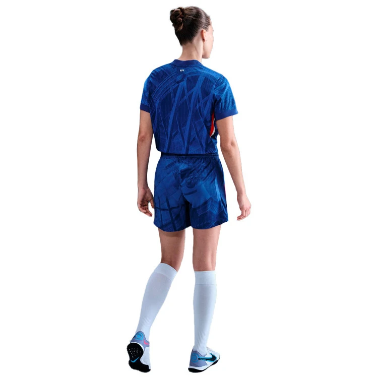 pantalon-corto-nike-chelsea-fc-primera-equipacion-2025-2026-mujer-rush-blue-speed-red-white-no-sponsor-4