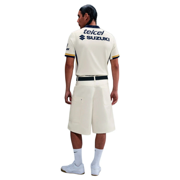 camiseta-nike-pumas-primera-equipacion-2025-2026-sail-club-gold-full-sponsor-7