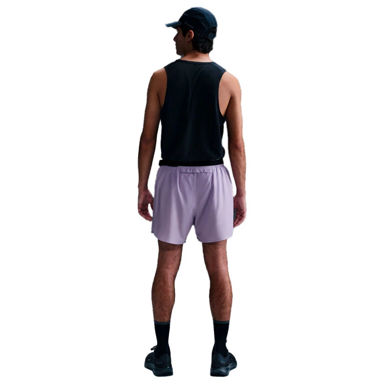 pantalon-corto-nike-challenger-hydrangeas-hydrangeas-reflective-silv-6