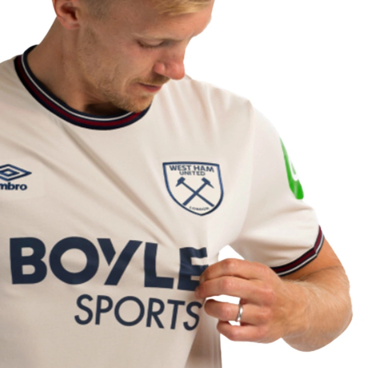 camiseta-umbro-west-ham-segunda-equipacion-2025-2026-ecru-3