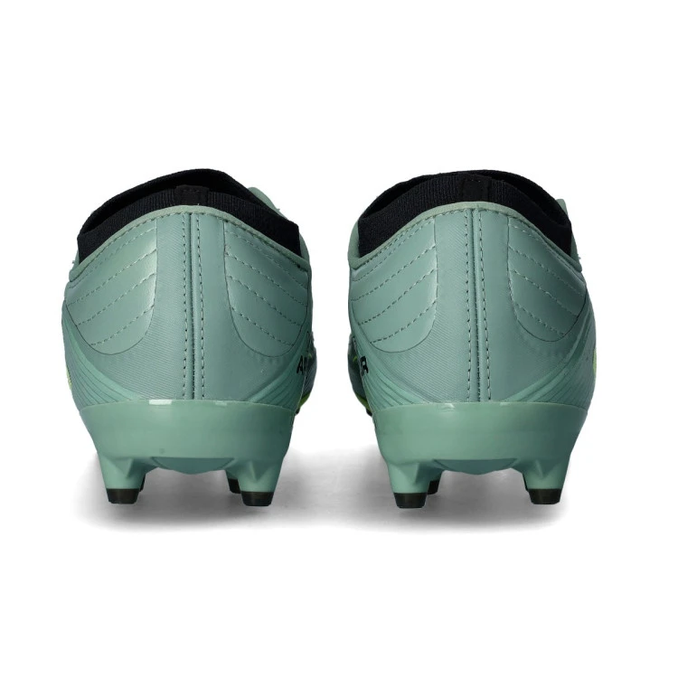 bota-under-armour-magnetico-pro-4-fg-verde-4